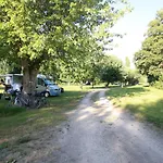 L'ilot Du Chail Campsite