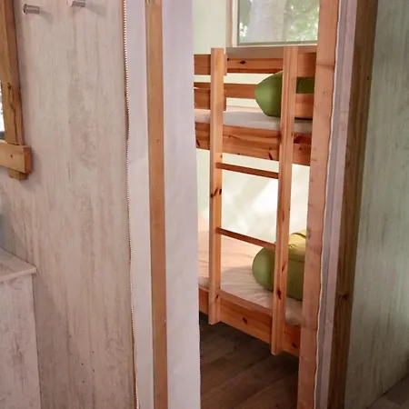 L'ilot Du Chail 营地 Sansais