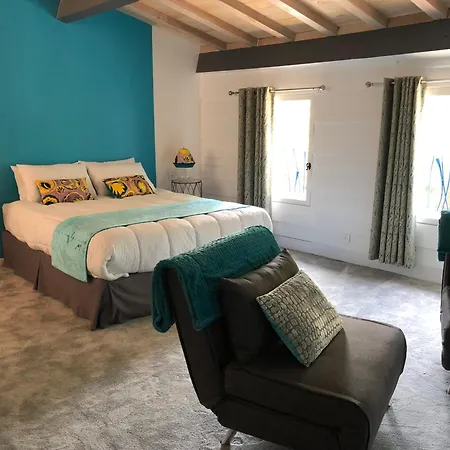 Kamp alanı L'ilot Du Chail