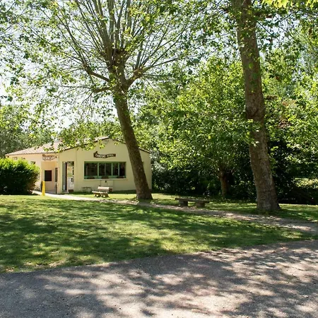 L'îlot Du Chail 2*